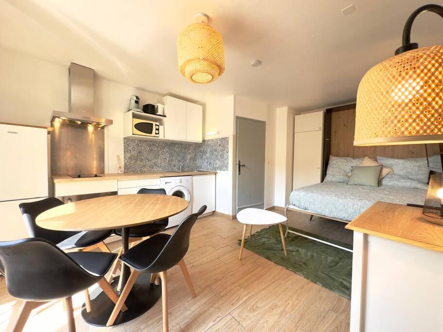 Charmant Studio A 200M Du Gardon Remoulins Εξωτερικό φωτογραφία