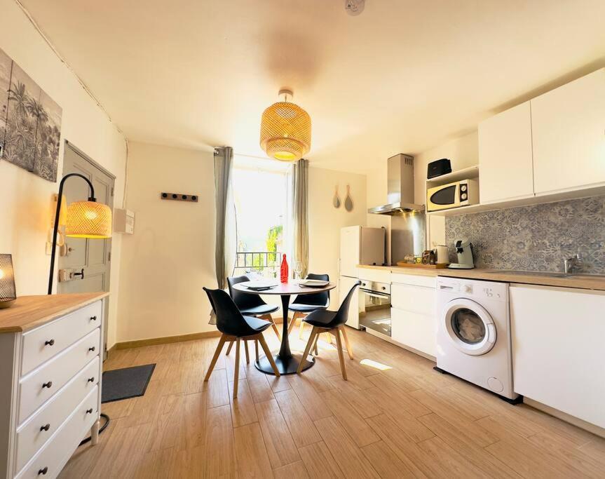 Charmant Studio A 200M Du Gardon Remoulins Εξωτερικό φωτογραφία